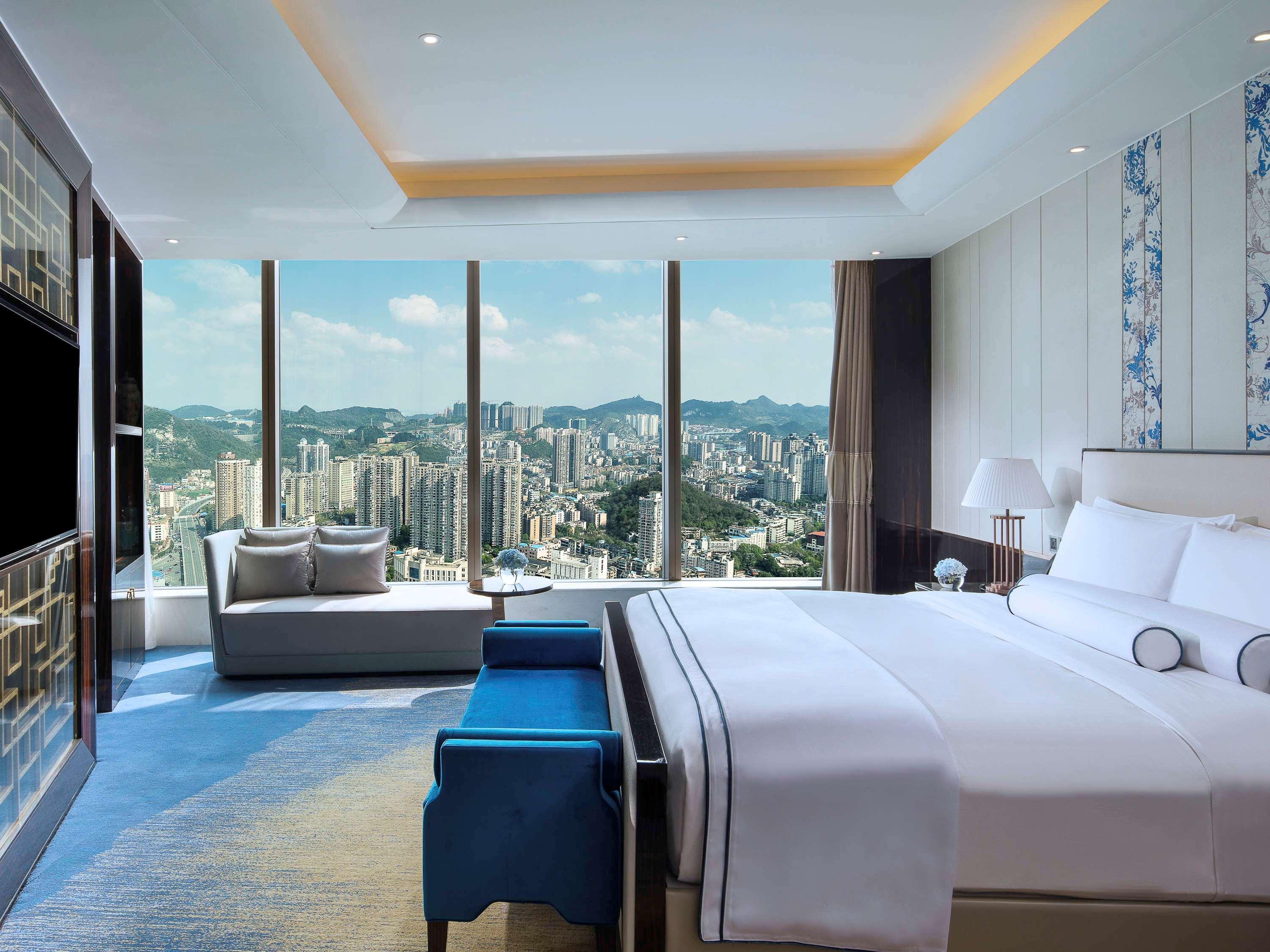 Sofitel Guiyang Hunter Hotel Exterior photo