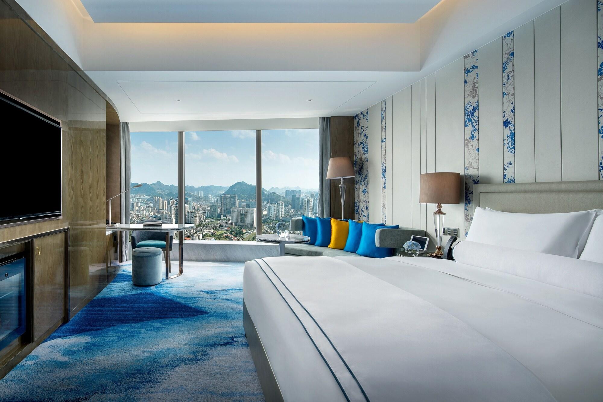 Sofitel Guiyang Hunter Hotel Exterior photo
