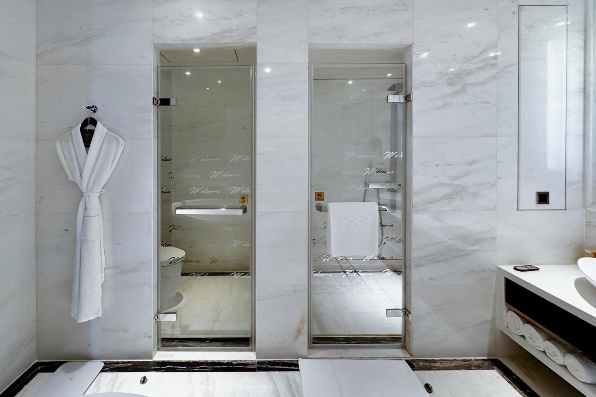 Sofitel Guiyang Hunter Hotel Exterior photo