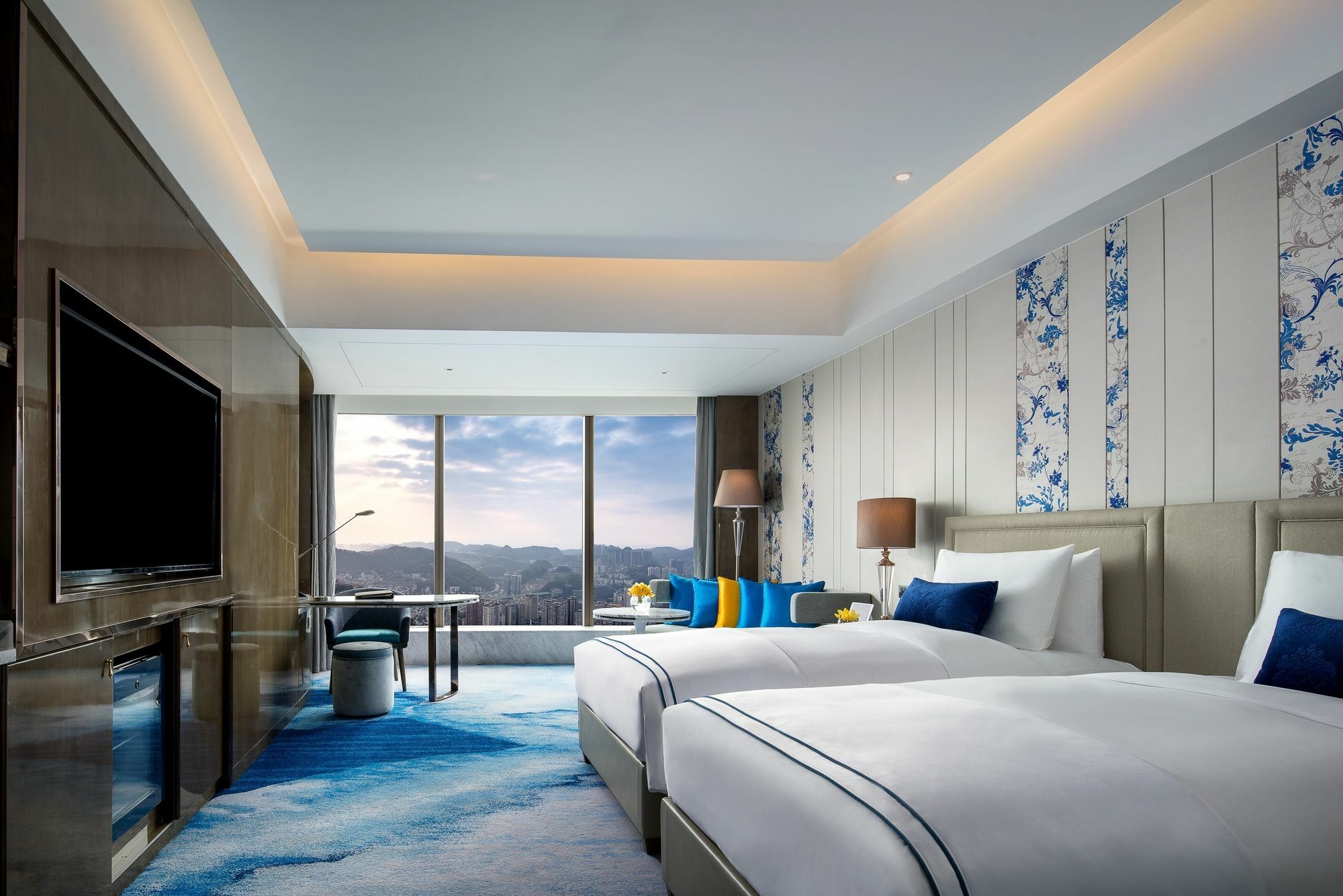 Sofitel Guiyang Hunter Hotel Exterior photo
